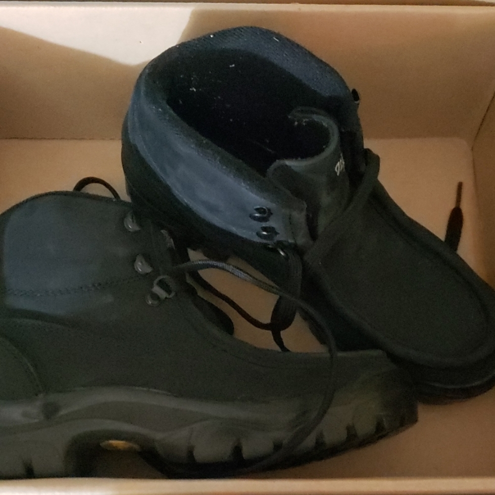 Vasque black boots